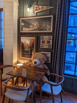 inside at HUNDRED in Madrid