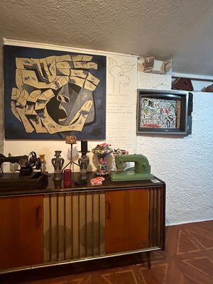 lugar decorado   at La Casa de la Abuela in Quito