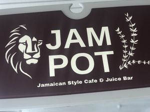 Signage : )  at Jampot in Kamuela