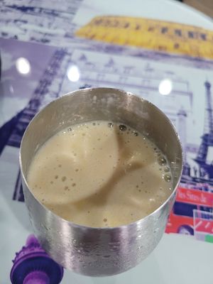 amazing juice with almond milk at Brunch de Salento in Salento