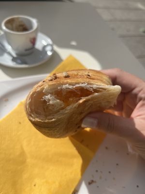 Aprikose   at Regina di Coni in Olbia
