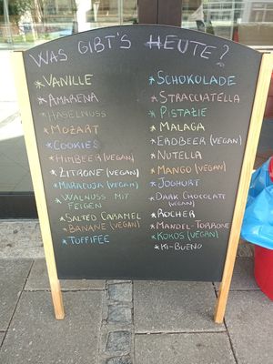 Vegane eissorten laut Karte. at Boutique del Gelato in Ismaning