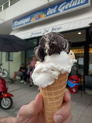  at Boutique del Gelato in Ismaning