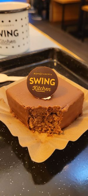 Mandel Nougat Traum veg. at Swing Kitchen in Zurich