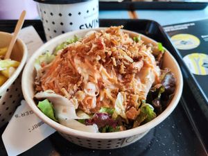 Close slaw (good, not great) at Swing Kitchen in Zurich