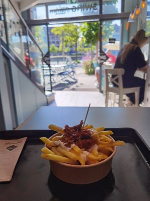 Knoblauch-Pommes-frites für 8 CHF at Swing Kitchen in Zurich