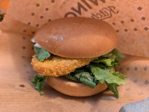 Classic chick'n planty at Swing Kitchen in Zurich