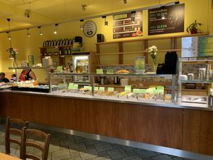 Full buffet at Dhaba Beas - Tynska in Prague