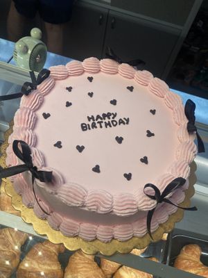 Torta di compleanno!  at Yogurteria Sui Generis in Salerno