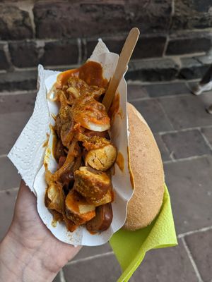 Currywurst at Tofu-Standpunkt - food truck in Freiburg