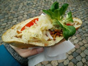 Täschle (like Döner) with mustard sauce, onions, kraut at Tofu-Standpunkt - food truck in Freiburg