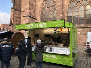 In front of the Muenster in Freiburg at Tofu-Standpunkt - food truck in Freiburg