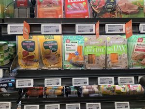 Fischauswahl at REWE Voll Pflanzlich in Berlin