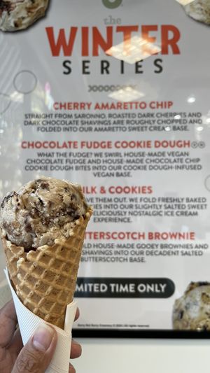 Chocolate Fudge Cookie Dough #Veganuary at Sorry Not Sorry Creamery in Cerritos