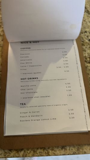 They have oat milk, which would be helpful if added to the menu 💚  at Swallow - Specialty Coffee & Houseplants in Alicante