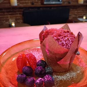 vegan vanilla muffin at De Salopette in Ghent