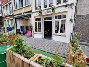 Front at De Salopette in Ghent