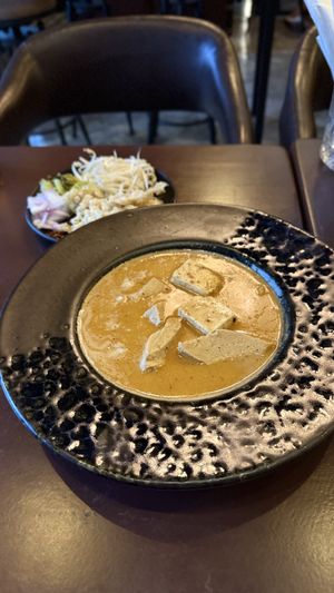 Kao soi ramen #Veganuary at Mercy Republic in Bangkok