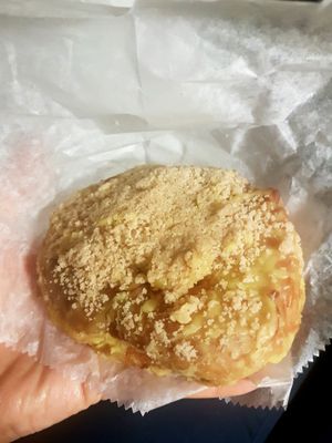 lemon curd donut at The Cinnamon Snail in New York City