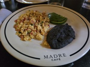 Tofu revuelto at Madre Café in Mexico City