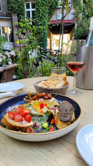  at Restaurant Café Kostbar in Saarbrucken