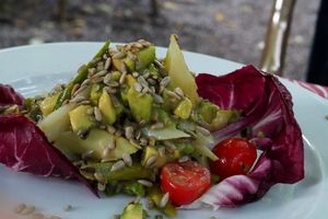 Avocadosalad at Restaurant Café Kostbar in Saarbrucken