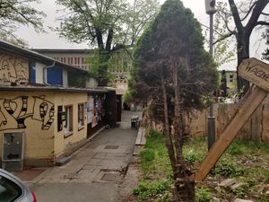 Folge den Wegweisern at Café Wagner - Jena in Jena