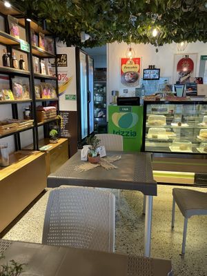 Indoor seating   at Trizzia Ecotienda Saludable in Medellin