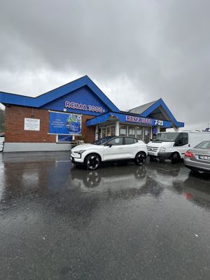   at REMA 1000 in Svolvaer