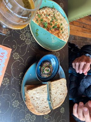 Saus s/w on brown, garlic flatbread side and mushroom  at Bordo Lounge in Carlisle
