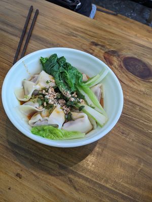 Dumplings 🥟 at Su Shan Mian - 素山面素食 - 文殊院店 in Chengdu