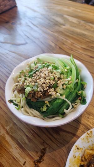 Noodles at Su Shan Mian - 素山面素食 - 文殊院店 in Chengdu