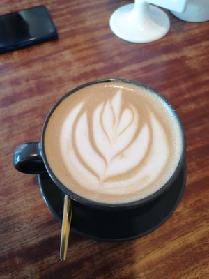 Vanilla latte at Eightynine Cafe in Puerto Princesa