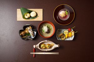   Takoyaki without octopus, skewers of local vegetables, mushroom buns,Pork bone ramen that does not use pork, etc. at Ryotei Nicho - 料亭 二蝶 in Takamatsu