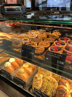   at Lis'bom in Hamburg