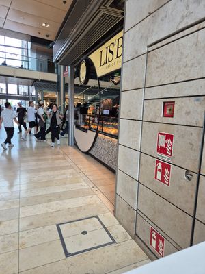 Lis'bom at Lis'bom in Hamburg