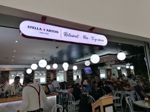Look out for the bar in Terminal 2 for some vegan food at MEX - Stella Artois - T2 in Mexico City