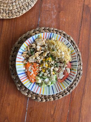 You could also can add pumkin seeds, goji berry and avocado at O Baba Vegan in Denpasar