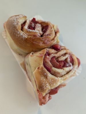 Erdbeer Schnecke 2 at From Julia in Salzburg