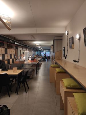 Inside at oVEGANADA in Porto