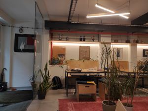 Inside at oVEGANADA in Porto