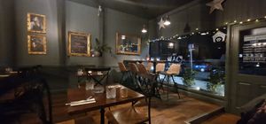  at The OakTree in Leigh-on-sea