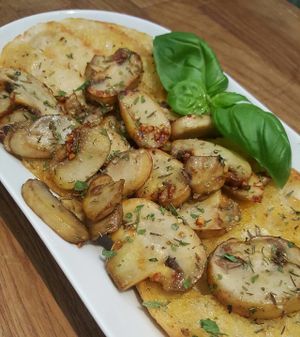 Garlic Mushrooms

Vegan at The OakTree in Leigh-on-sea