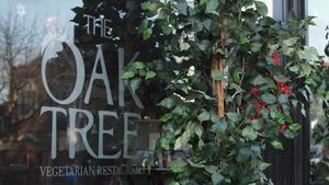 Exterior at The OakTree in Leigh-on-sea