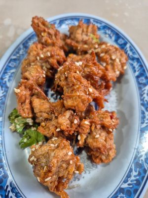 Sweet & sour meat (side) at  Dīngxiāng Dòuhuā Sùshí Shuǐjiǎo -丁香豆花素食水餃 in New Taipei City