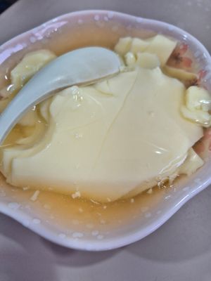 Beancurd with green beans at  Dīngxiāng Dòuhuā Sùshí Shuǐjiǎo -丁香豆花素食水餃 in New Taipei City