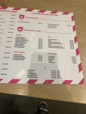 Icelandic vegan choices  at Loo Koo Mas in Reykjavik