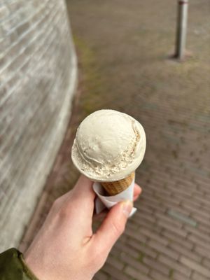 Hazelnoot-cookie  at Icekootje in Wageningen