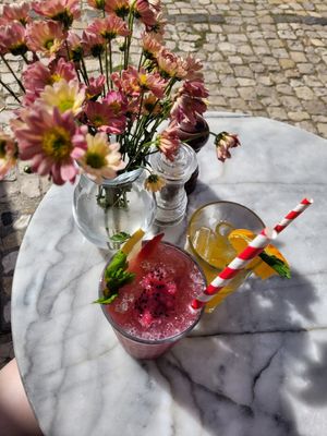 Dragonfruit Mocktail at LUDO'S in Lisbon