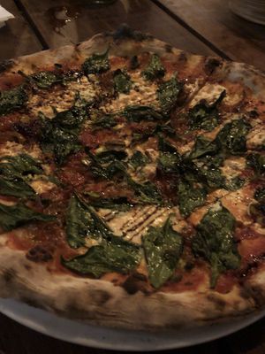 Espinaca pizza with macadamia nut ‘cheese’ - soooo good at Cafe Zorba in Medellin